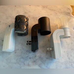 Wallflower plug in Lot of 3